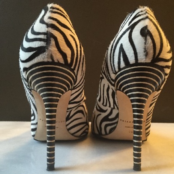 Brian Atwood - B+W Ponyhair Pumps US 8 | IT 38 - Picture 4 of 6